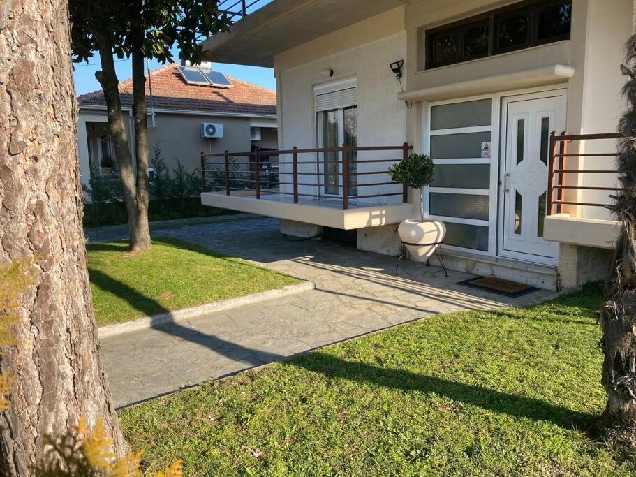 Family'S Home Trikala מראה חיצוני תמונה