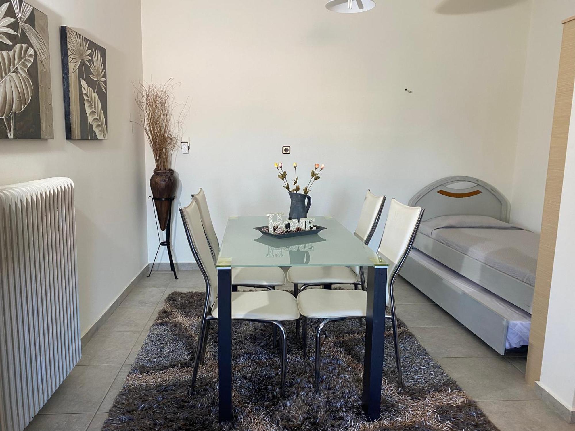 Family'S Home Trikala מראה חיצוני תמונה